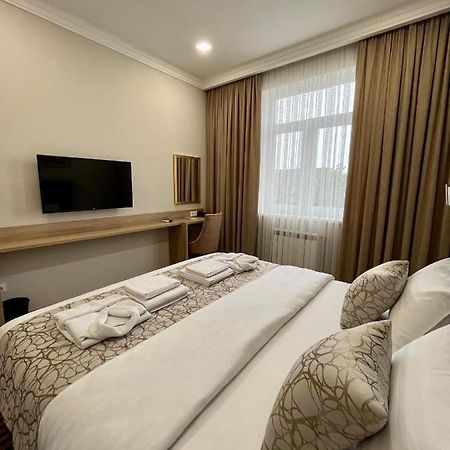 Bristol Hotel Taşkent Dış mekan fotoğraf